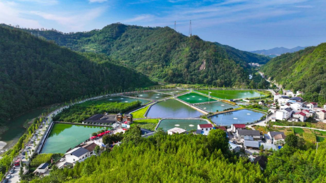 湖北郧西县城关镇：文旅农搭伙“闪金光”